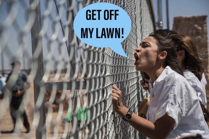 AOC FczyshOWIAAXyYw.jpeg