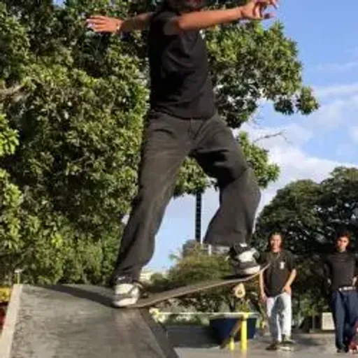 50-50 nollie bs bigspin out, Parque del este, Angel Caspe